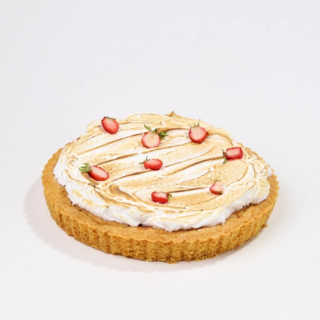 Berry pie with streusel