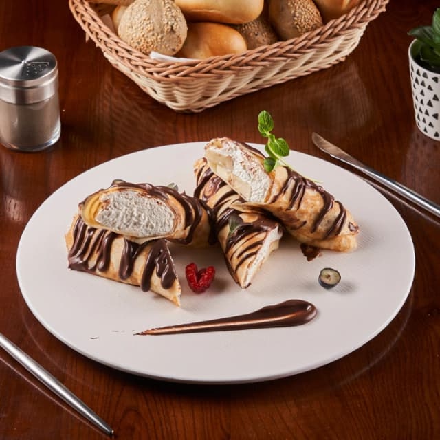 Banan va yong‘oqli blinchiklar